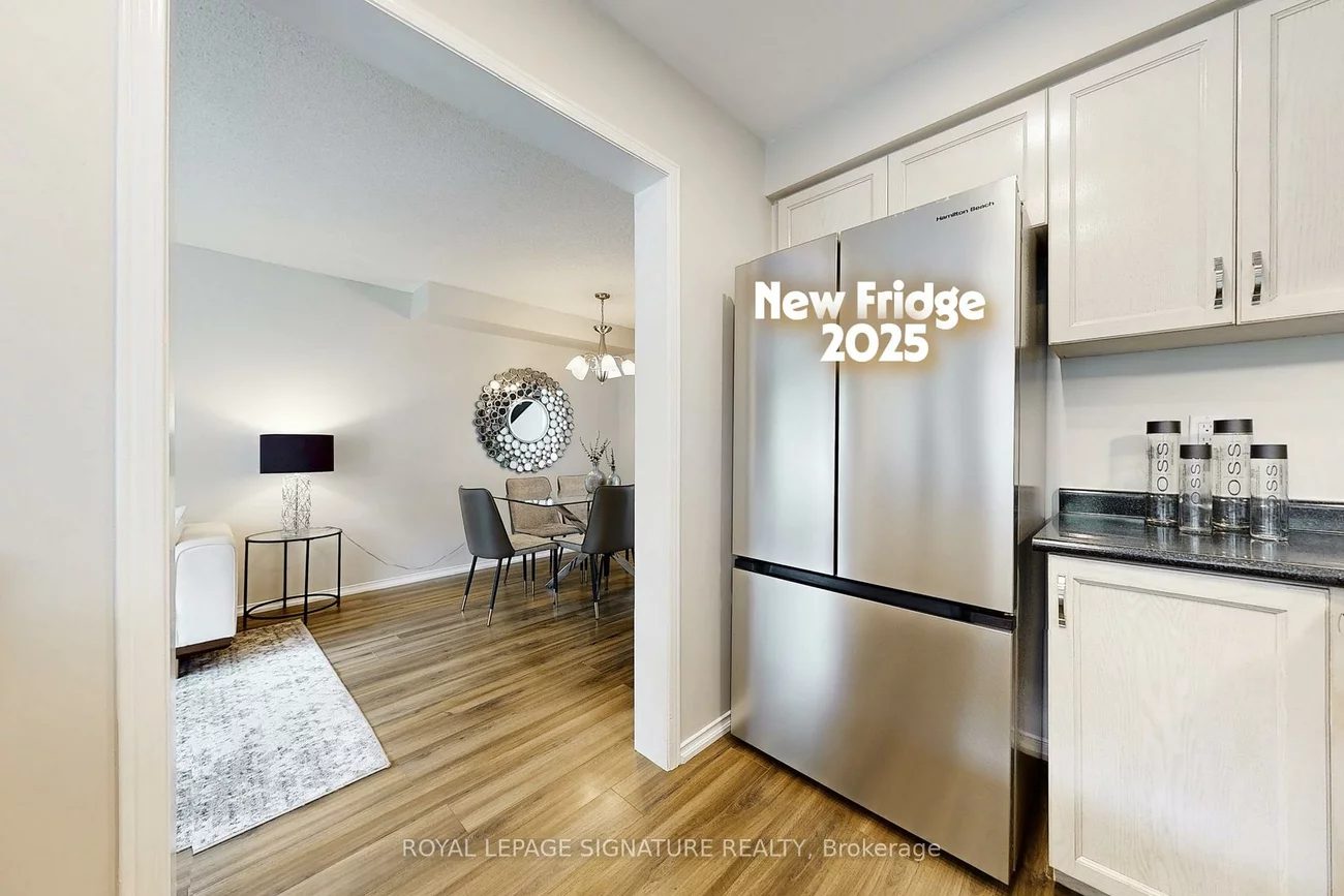 263, Pinnacle, Bayview Wellington, Aurora