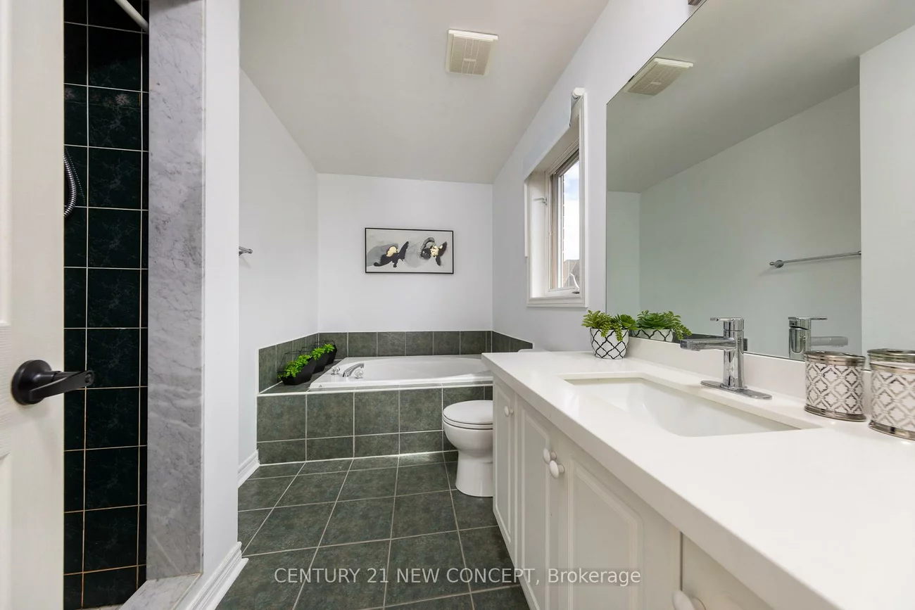 73, Steckley, Bayview Wellington, Aurora