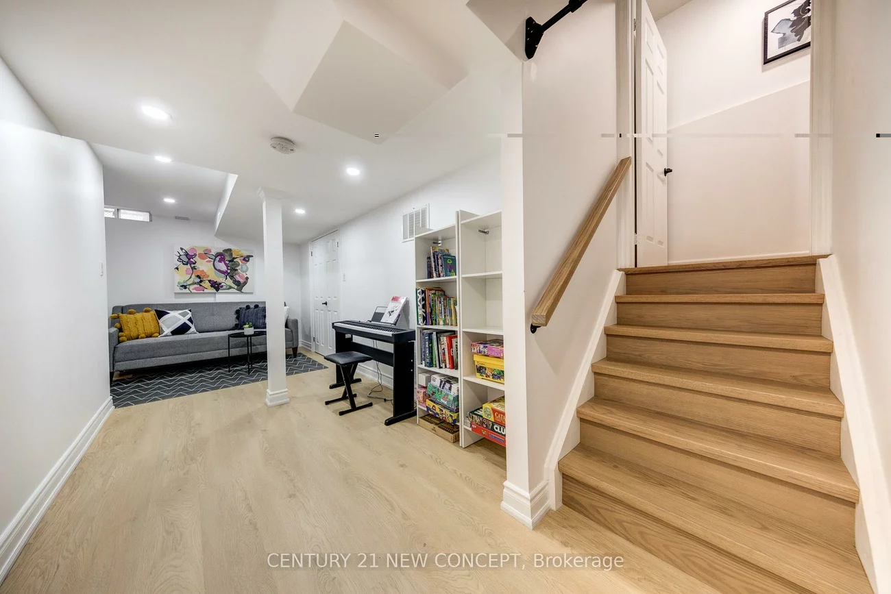 73, Steckley, Bayview Wellington, Aurora