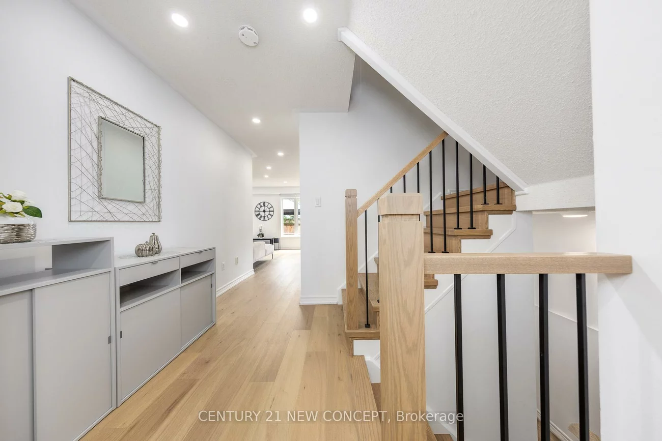 73, Steckley, Bayview Wellington, Aurora