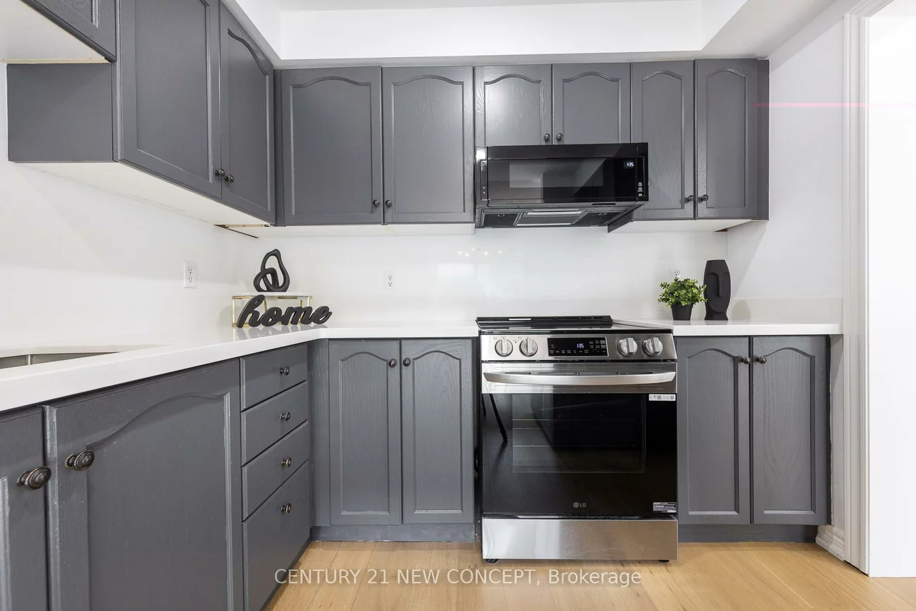 73, Steckley, Bayview Wellington, Aurora