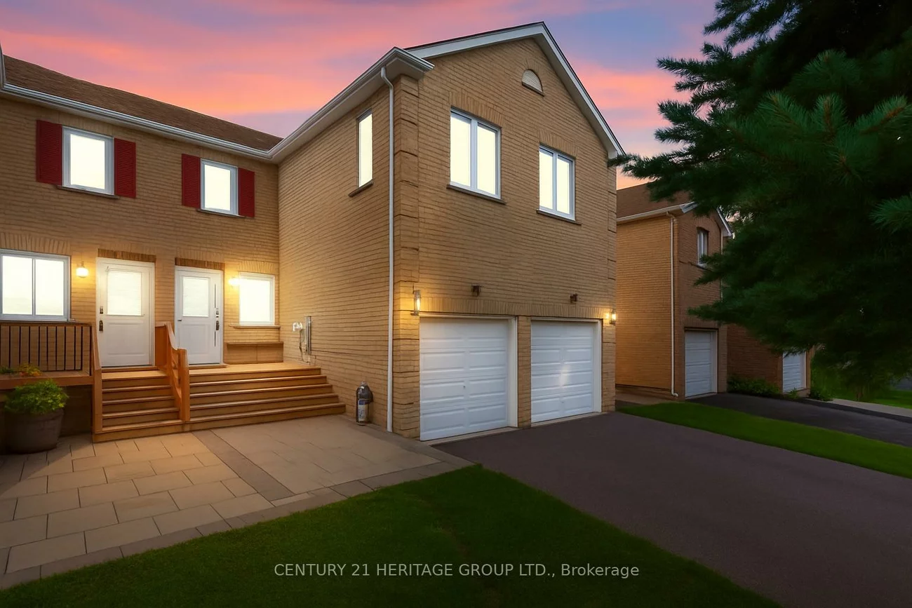 112, Sandfield, Aurora Highlands, Aurora