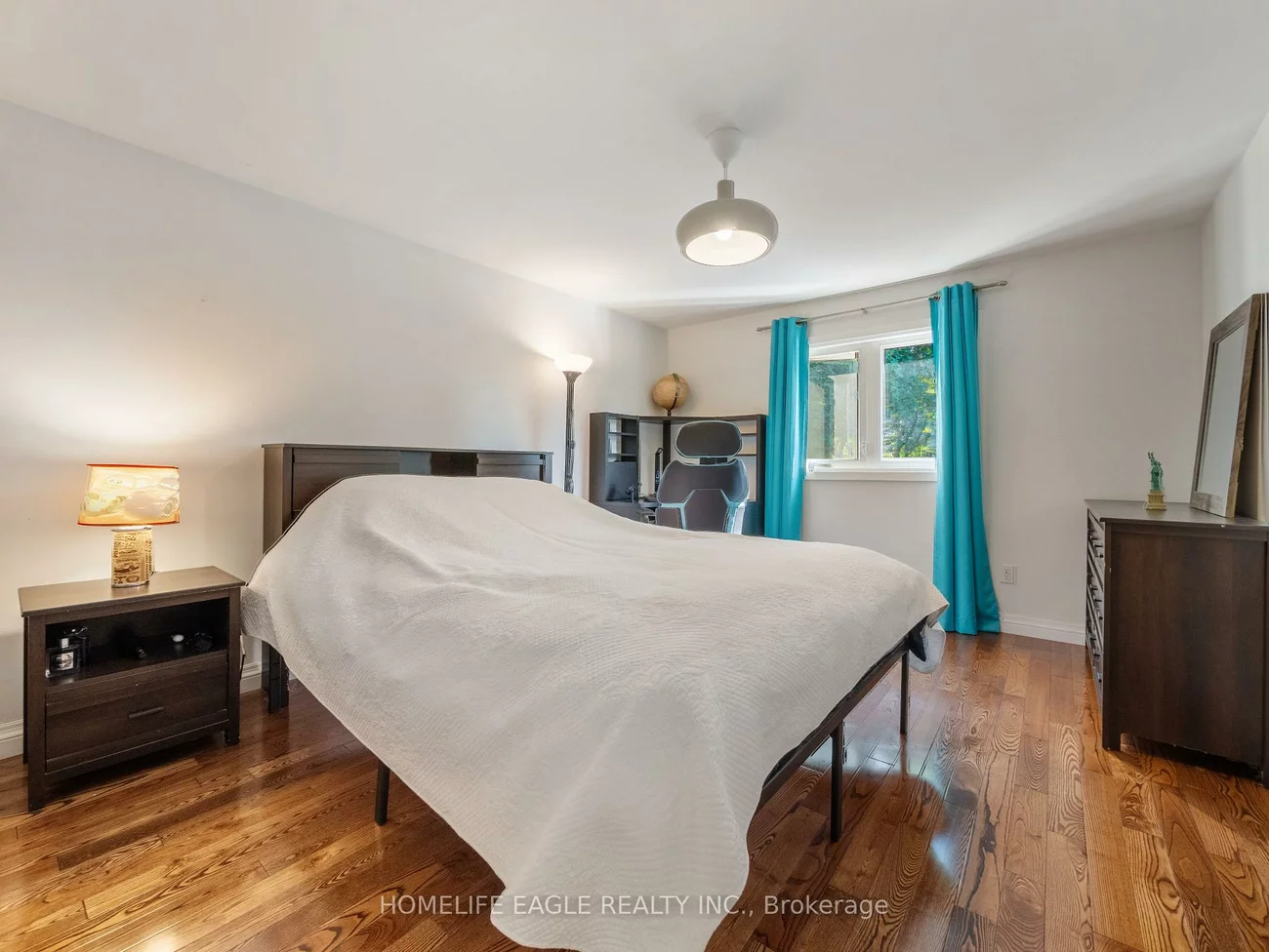 30, Moffat, Aurora Heights, Aurora
