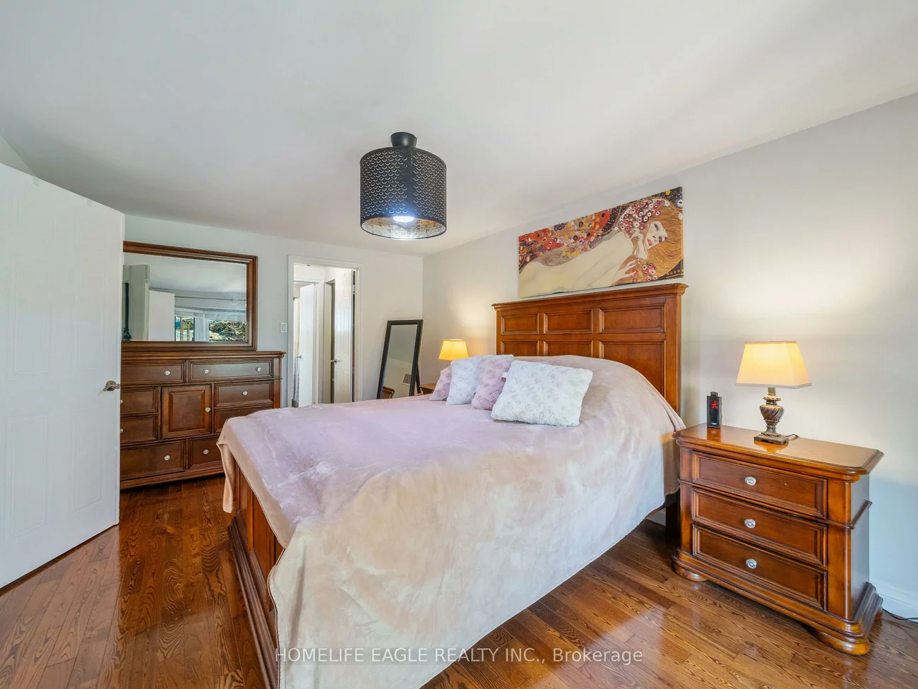 30, Moffat, Aurora Heights, Aurora