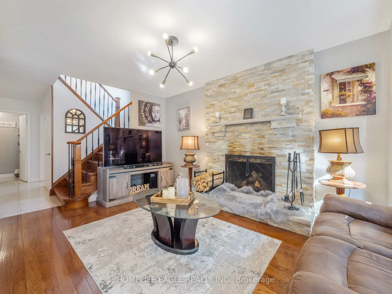 30, Moffat, Aurora Heights, Aurora