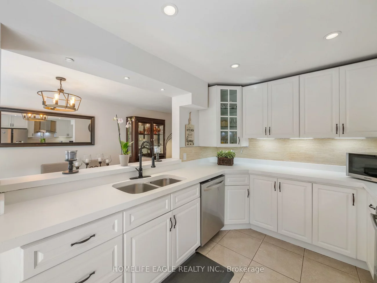 30, Moffat, Aurora Heights, Aurora