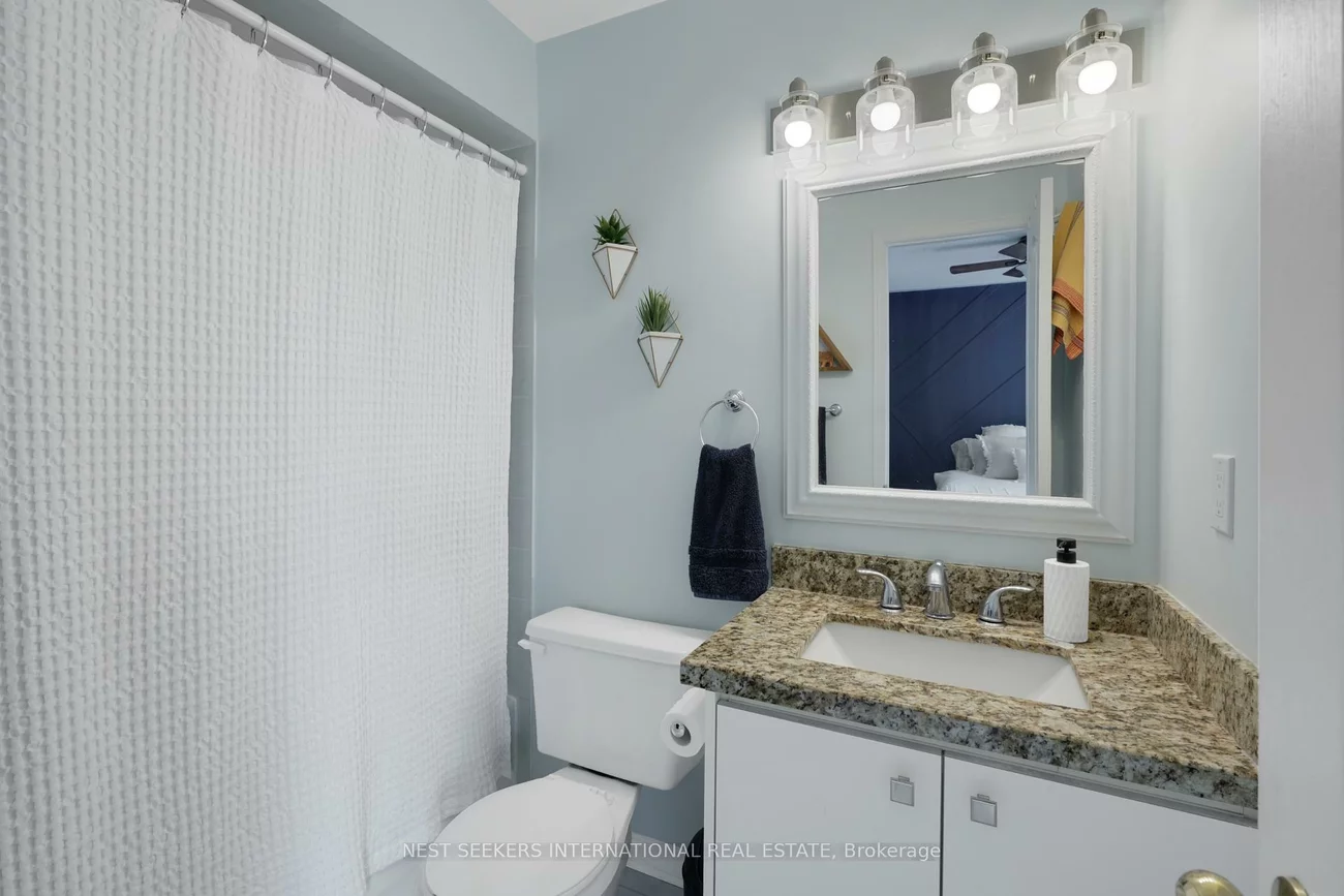 101, Mugford, Bayview Wellington, Aurora