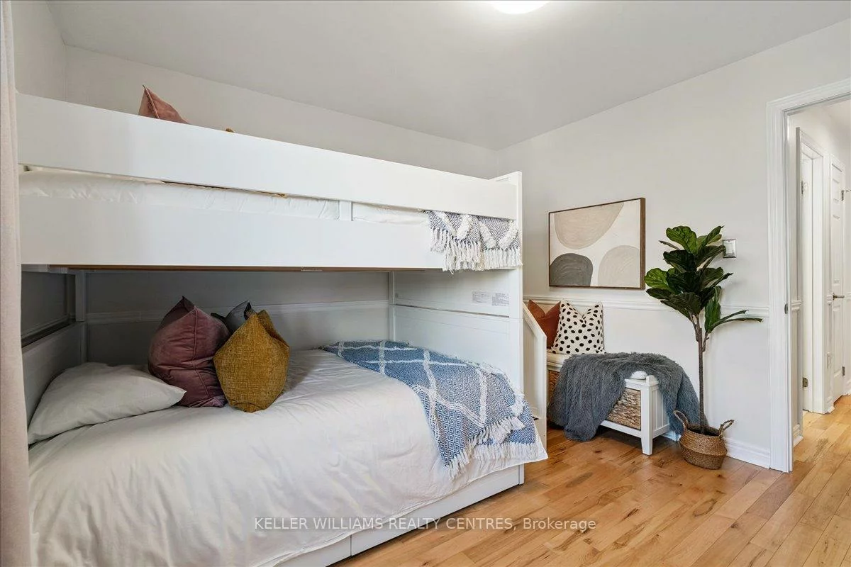 70, Earl Stewart, Bayview Wellington, Aurora