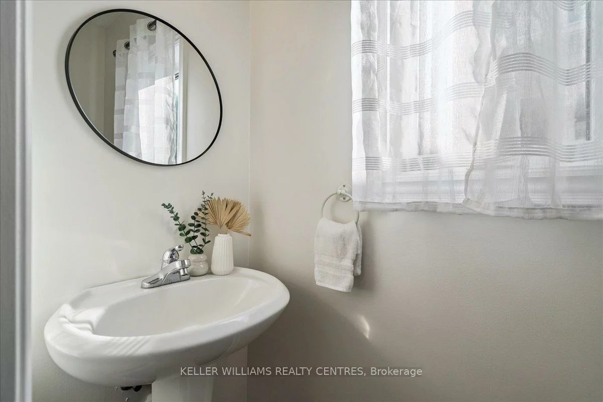 70, Earl Stewart, Bayview Wellington, Aurora