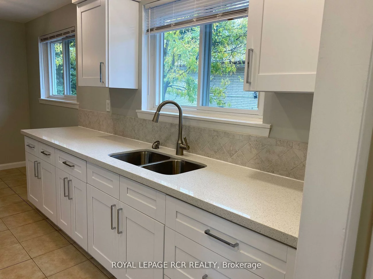 15, Mcdonald, Aurora Heights, Aurora