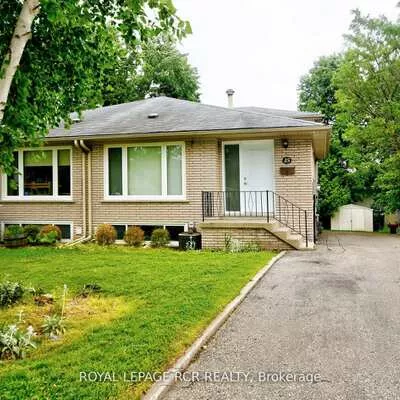 15, Mcdonald, Aurora Heights, Aurora