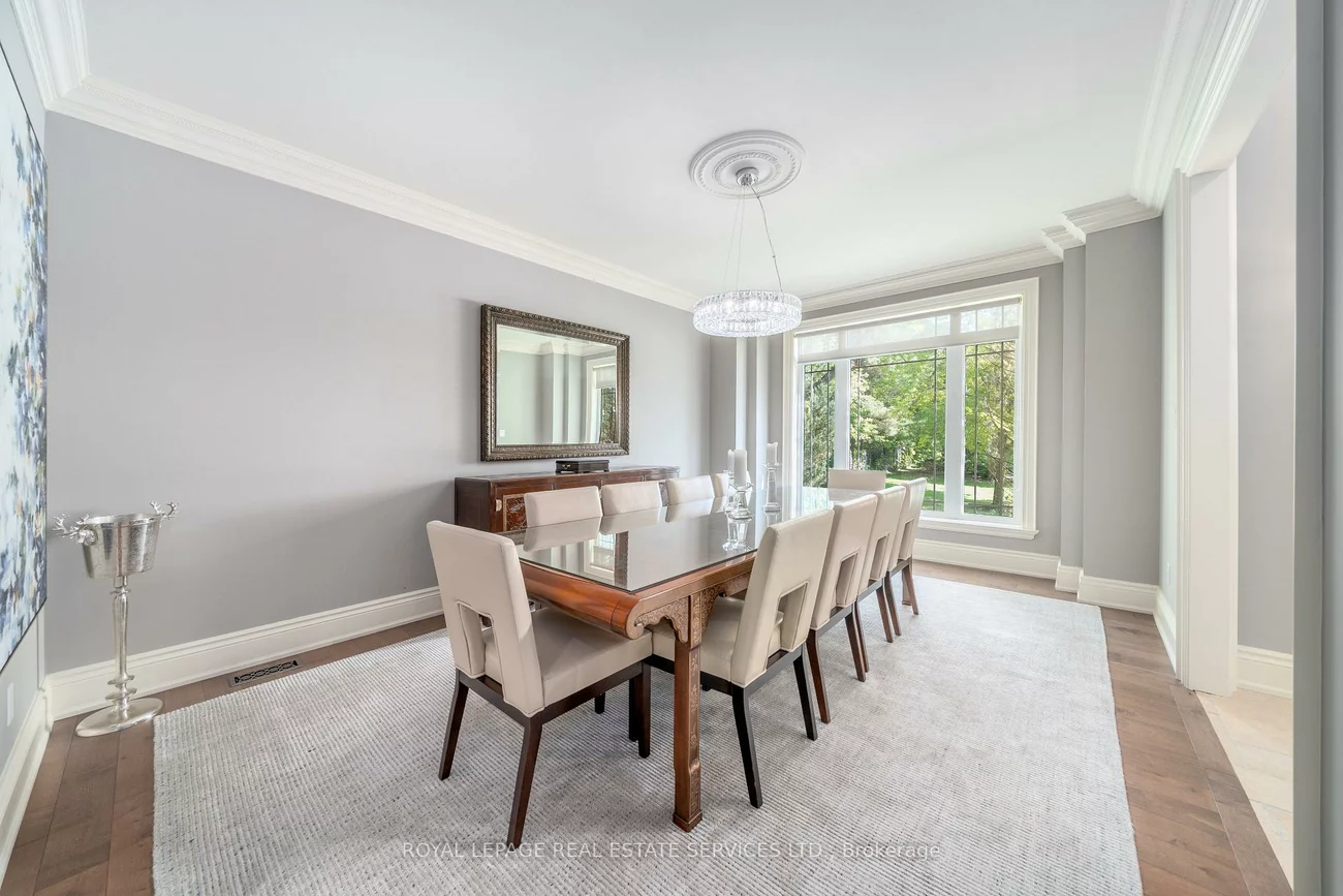 16, Sherman Oaks, Hills of St Andrew, Aurora