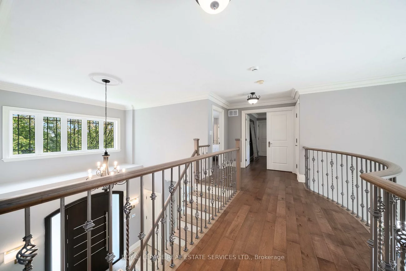 16, Sherman Oaks, Hills of St Andrew, Aurora