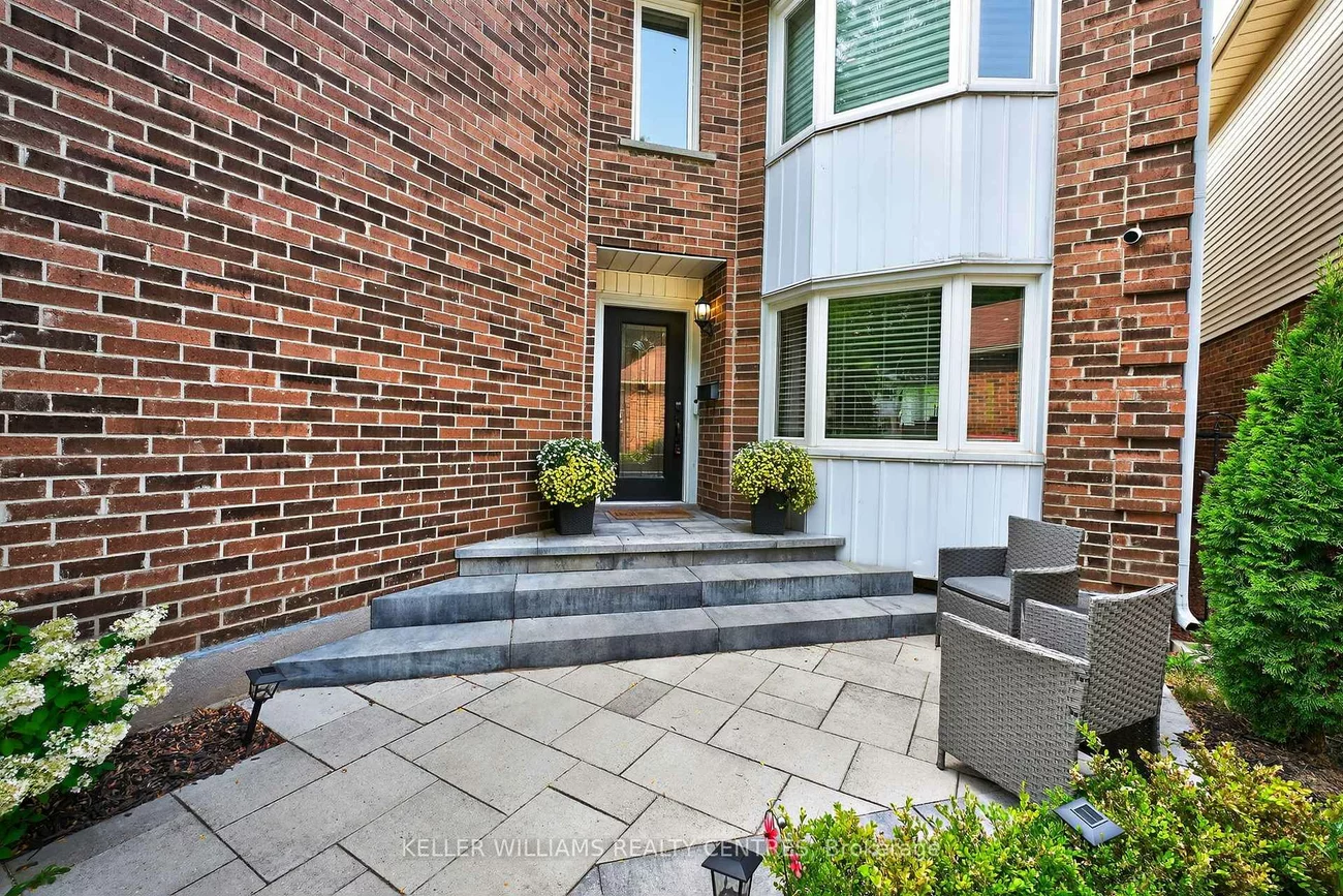 42, Buchanan, Aurora Village, Aurora