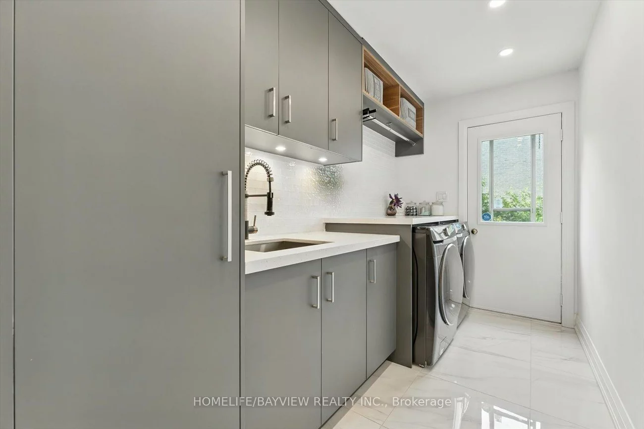 106, Crawford Rose, Aurora Heights, Aurora