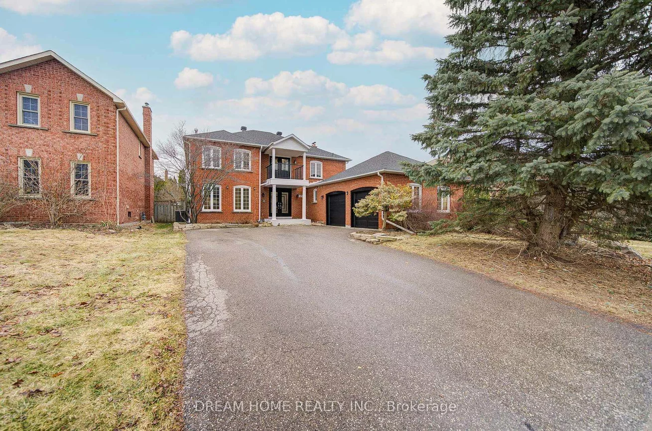 352, Kennedy, Aurora Heights, Aurora