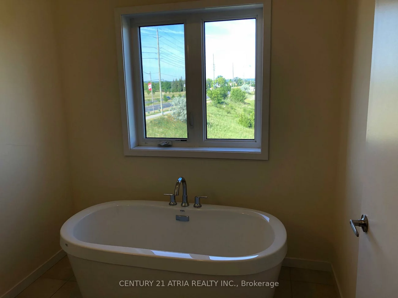 368, Elyse, Bayview Northeast, Aurora