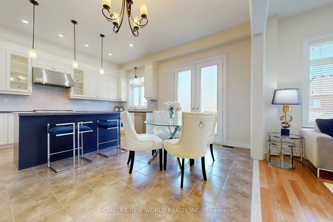36, Strawbridge Farm, Aurora Grove, Aurora