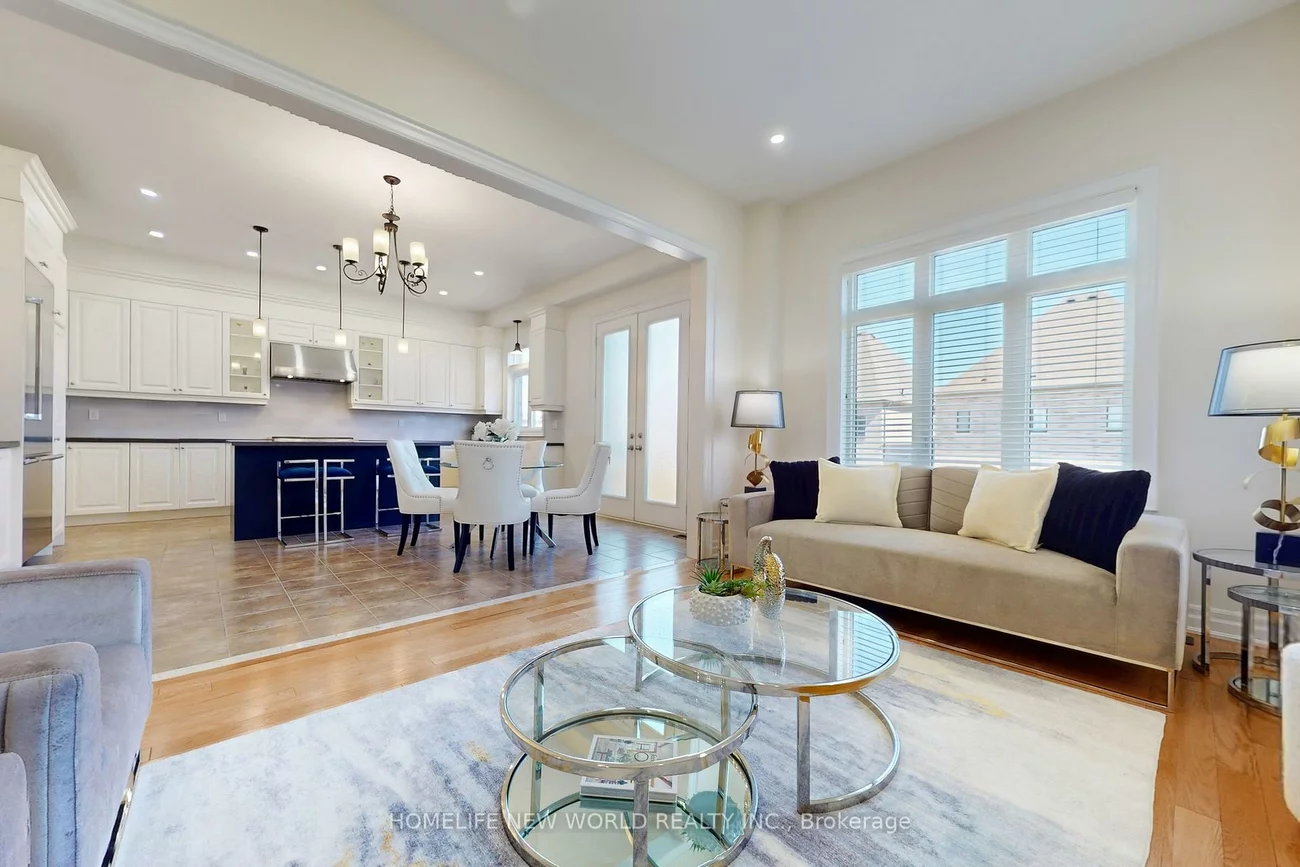 36, Strawbridge Farm, Aurora Grove, Aurora