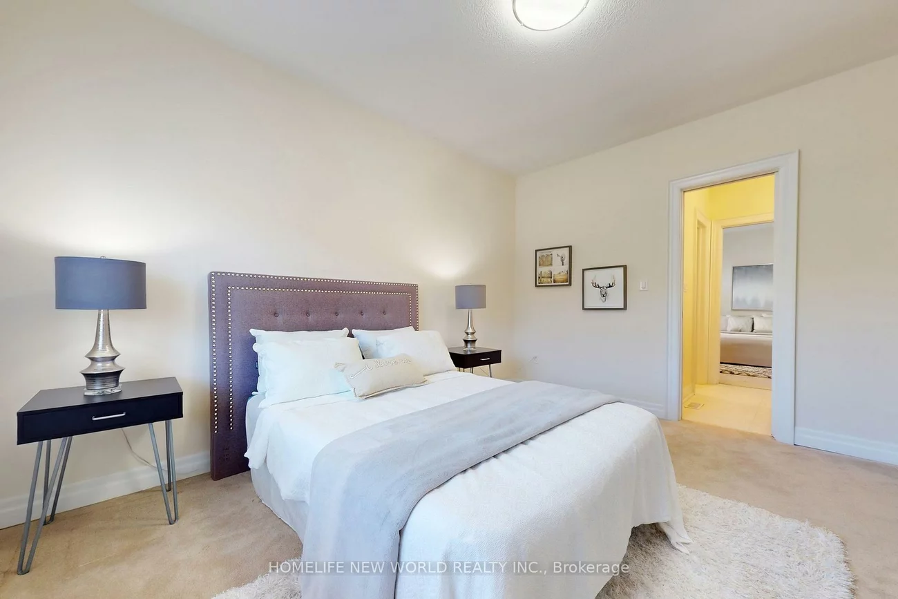 36, Strawbridge Farm, Aurora Grove, Aurora