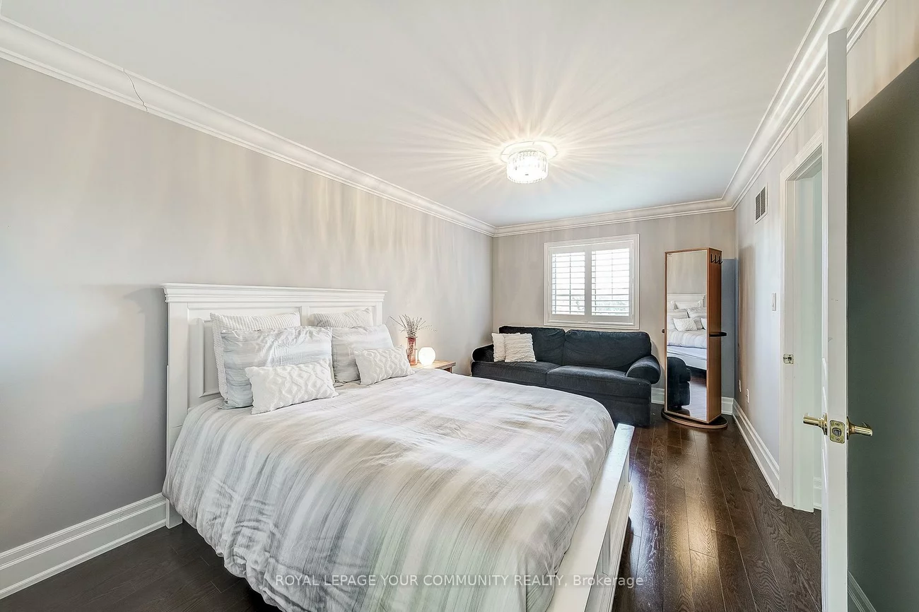 145, Tonner, Bayview Northeast, Aurora