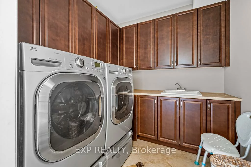 22, Longthorpe, Bayview Southeast, Aurora