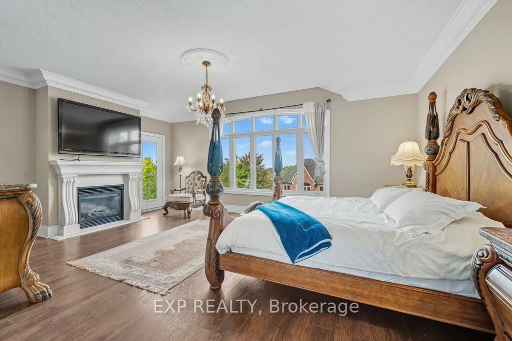 22, Longthorpe, Bayview Southeast, Aurora