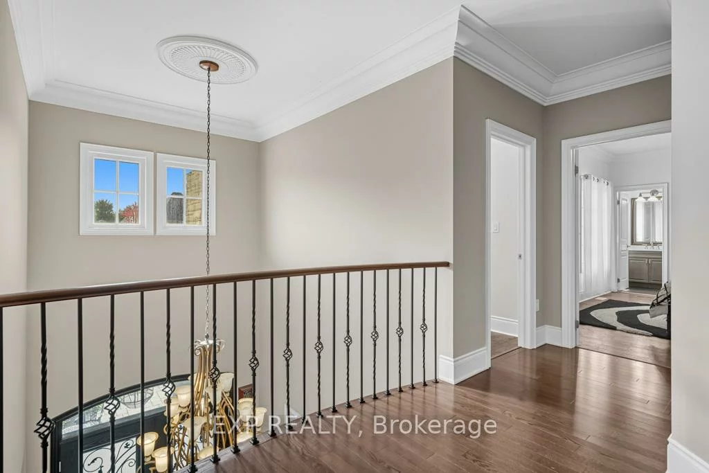 22, Longthorpe, Bayview Southeast, Aurora