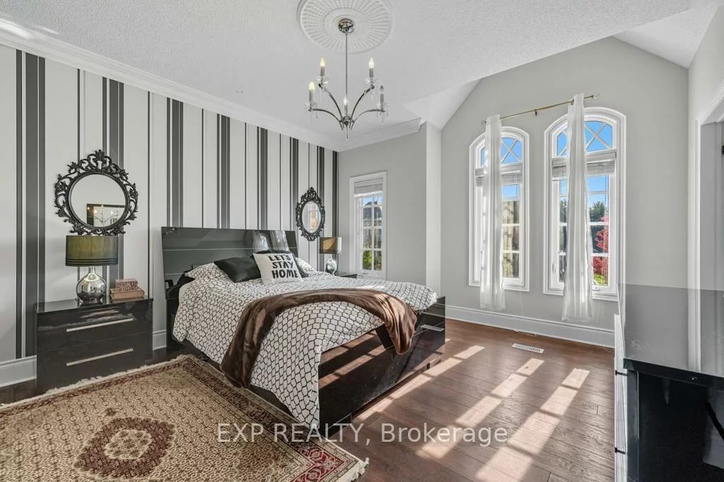 22, Longthorpe, Bayview Southeast, Aurora