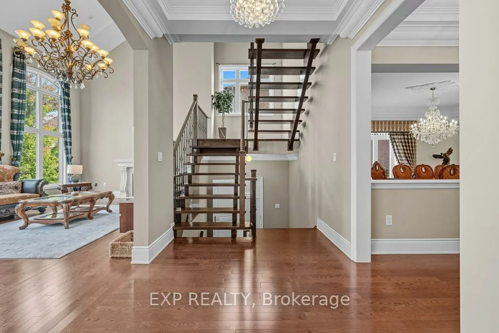 22, Longthorpe, Bayview Southeast, Aurora
