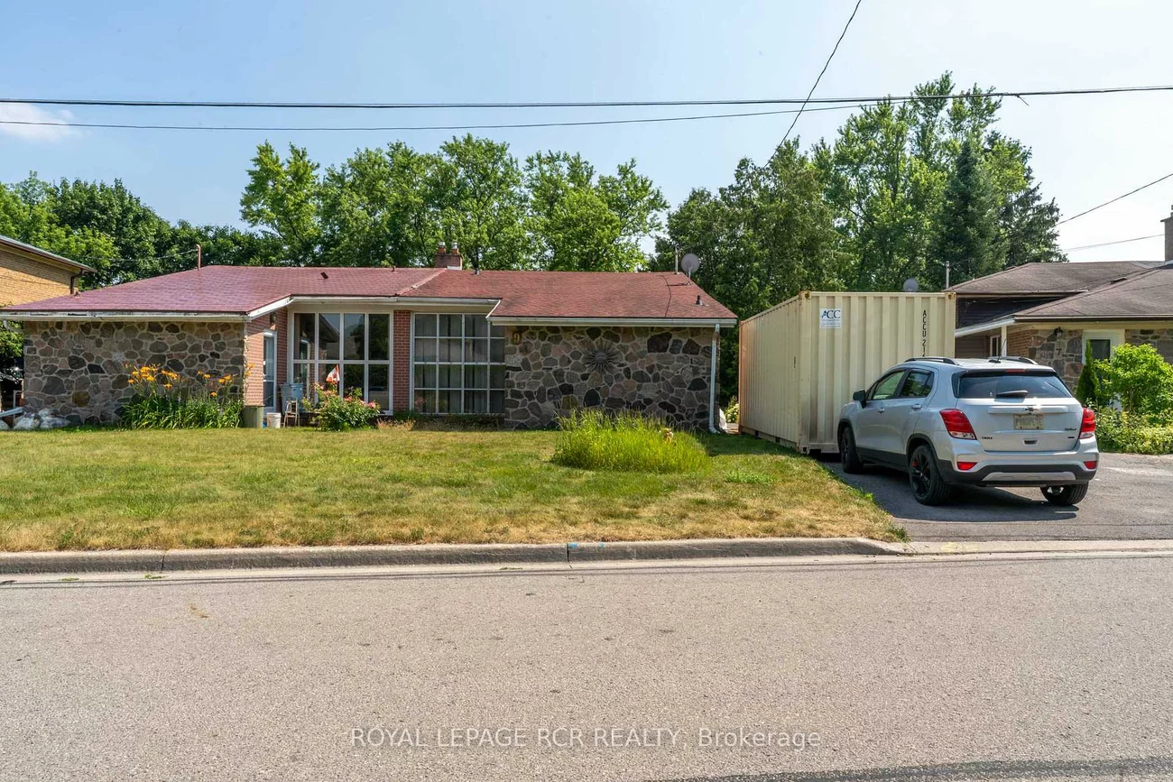 9, Dunham, Aurora Heights, Aurora