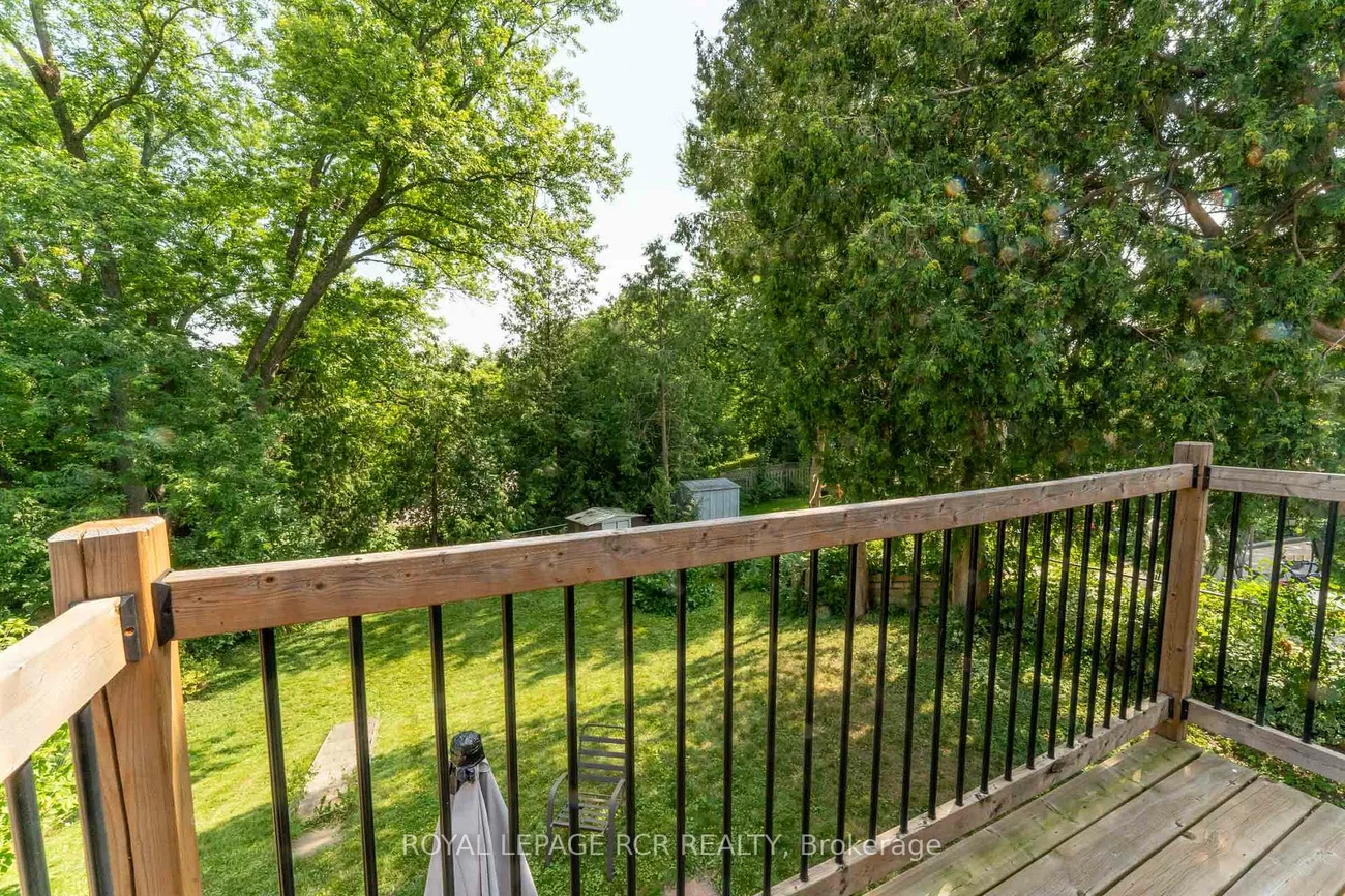 9, Dunham, Aurora Heights, Aurora