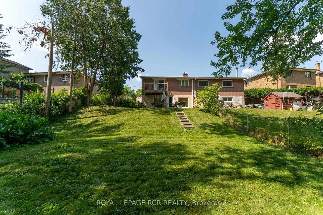 9, Dunham, Aurora Heights, Aurora