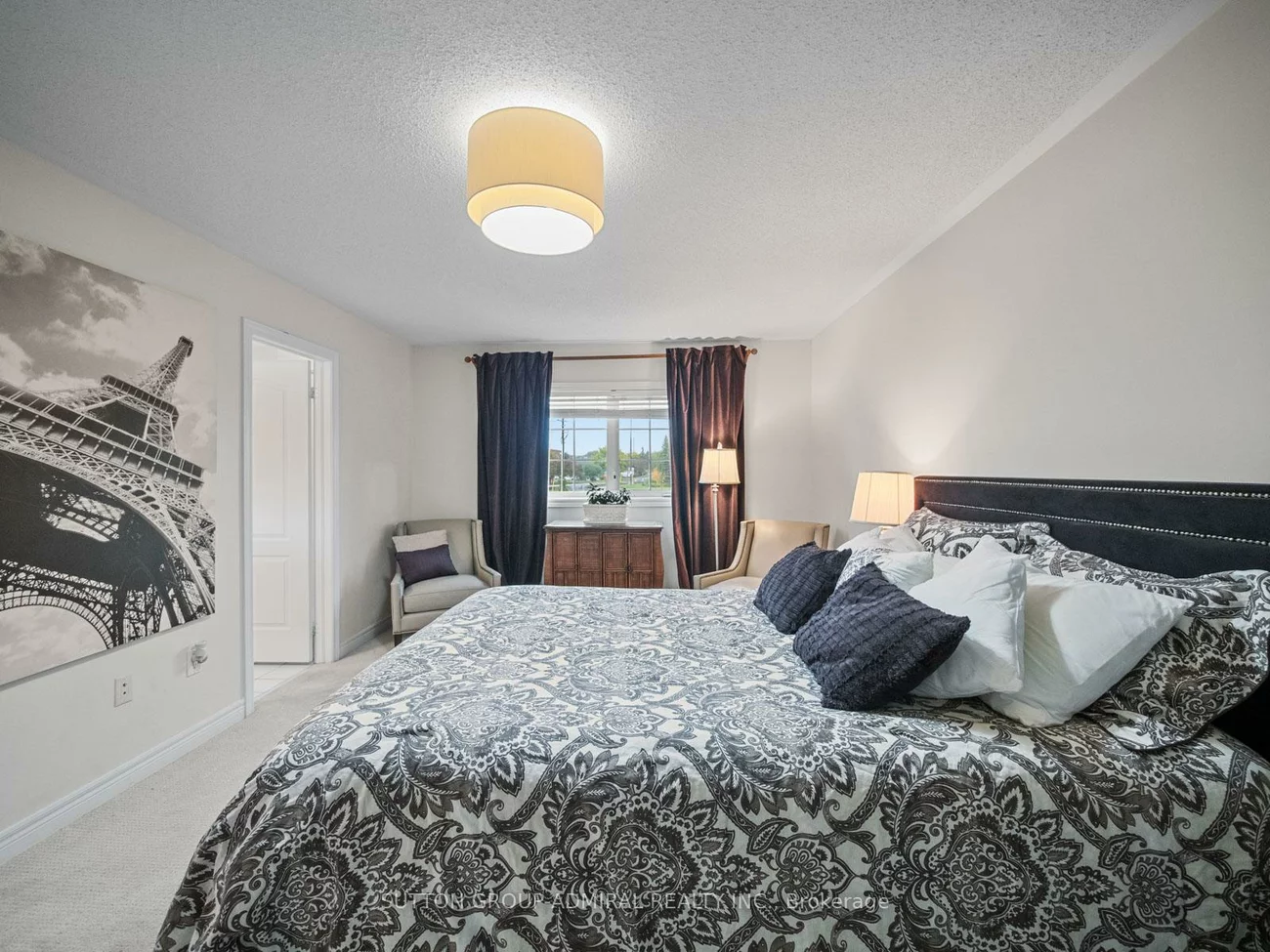 79, Watkins Glen, Bayview Wellington, Aurora