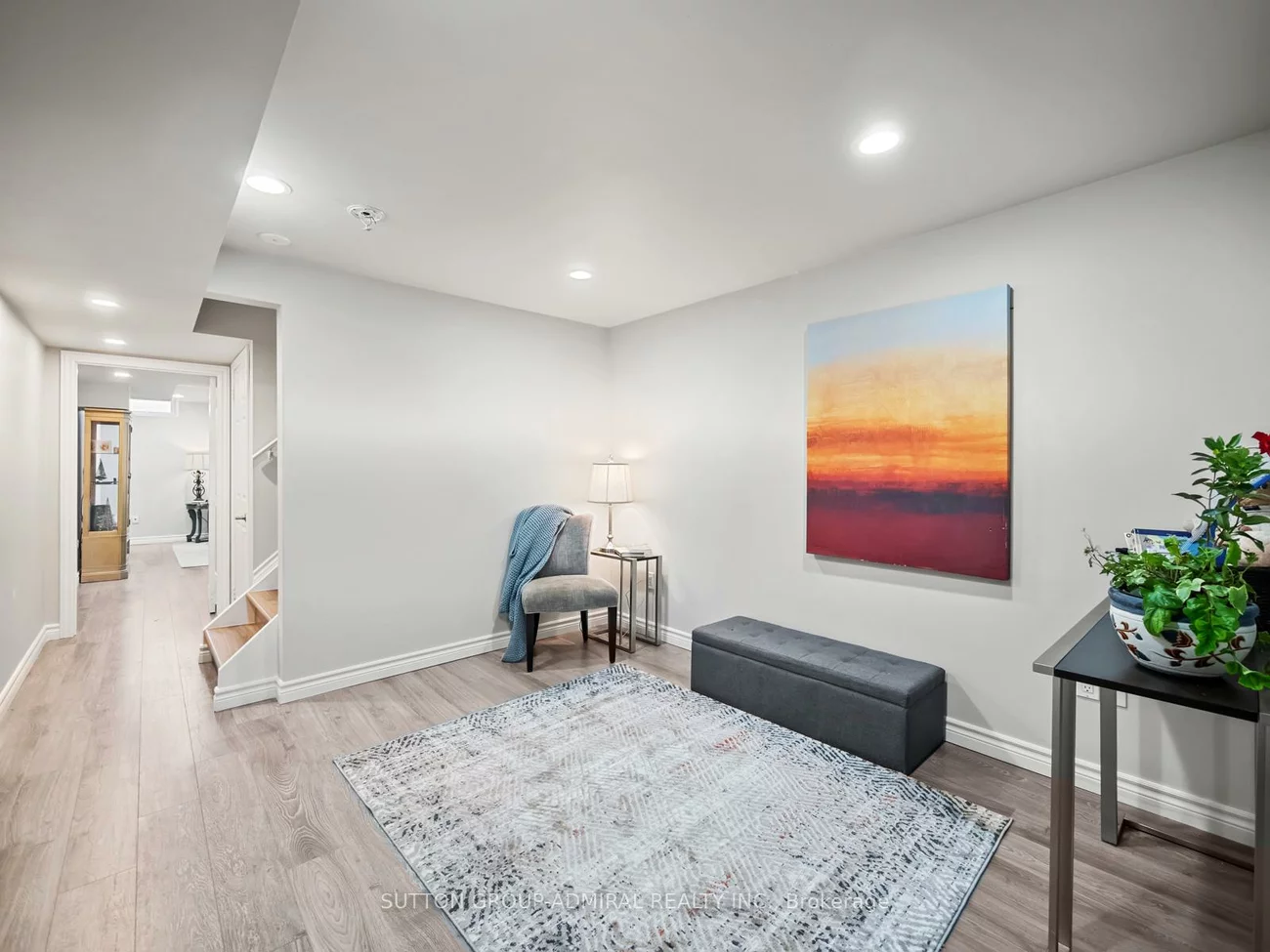 79, Watkins Glen, Bayview Wellington, Aurora