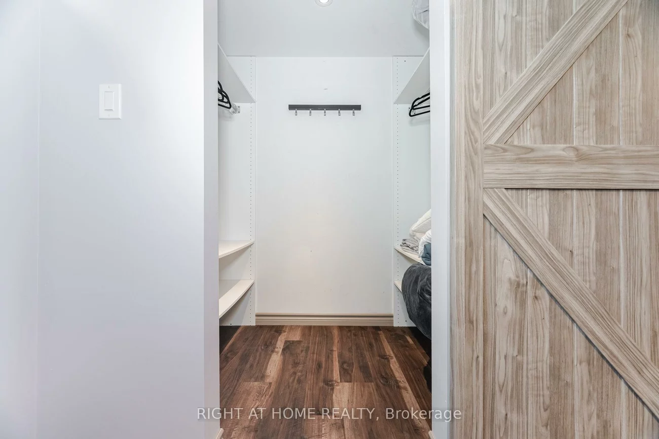 15, Kemano, Aurora Heights, Aurora