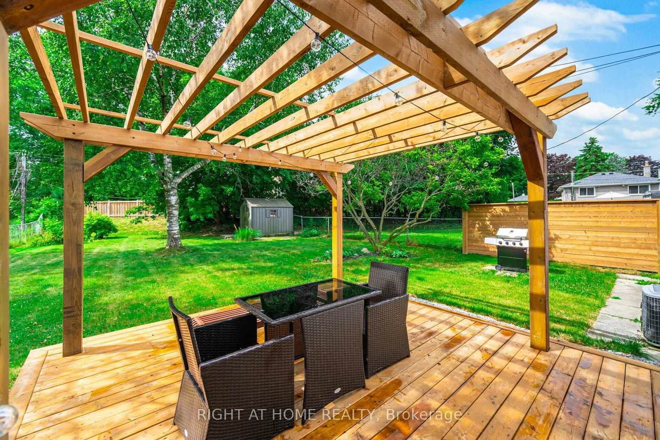 15, Kemano, Aurora Heights, Aurora