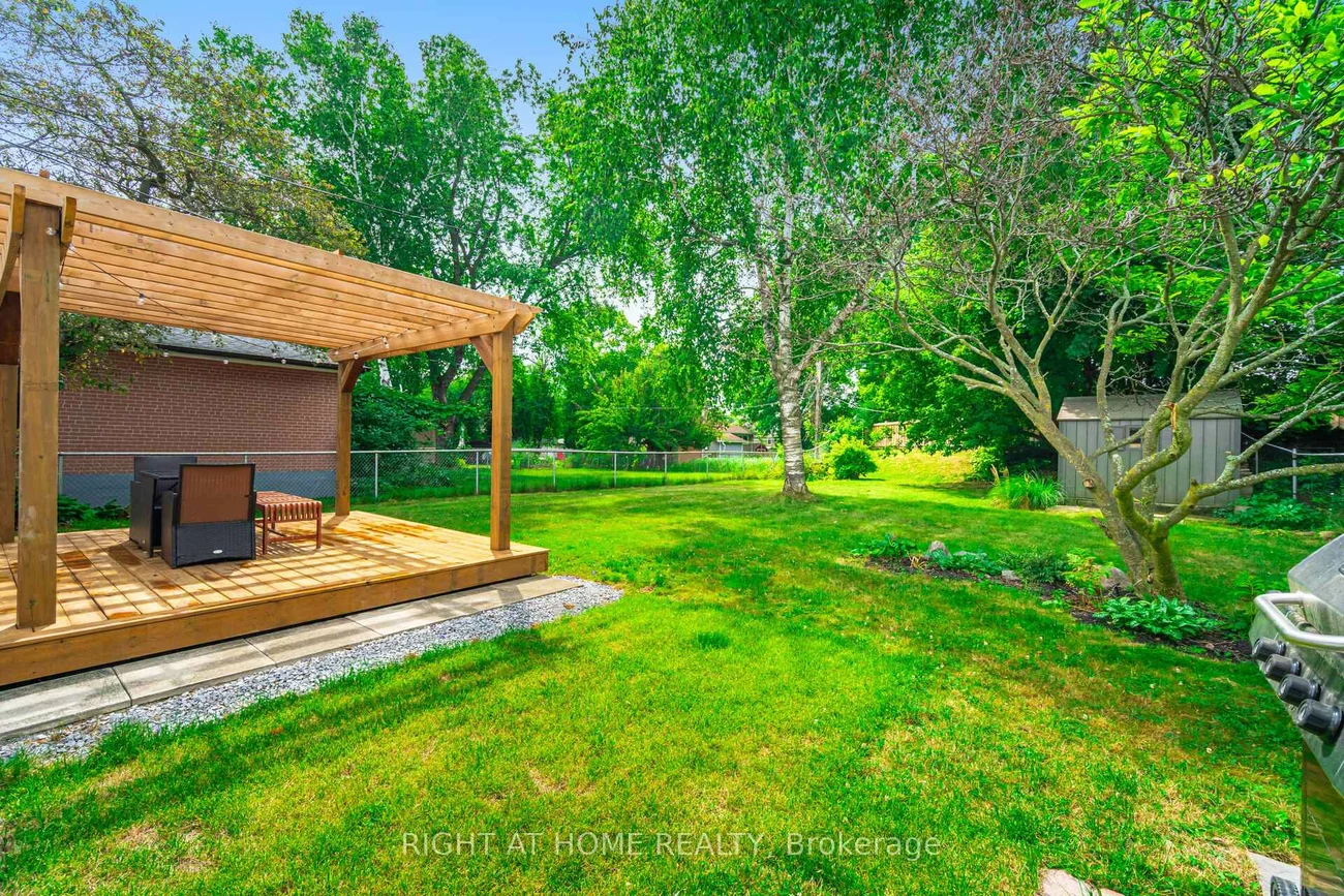 15, Kemano, Aurora Heights, Aurora
