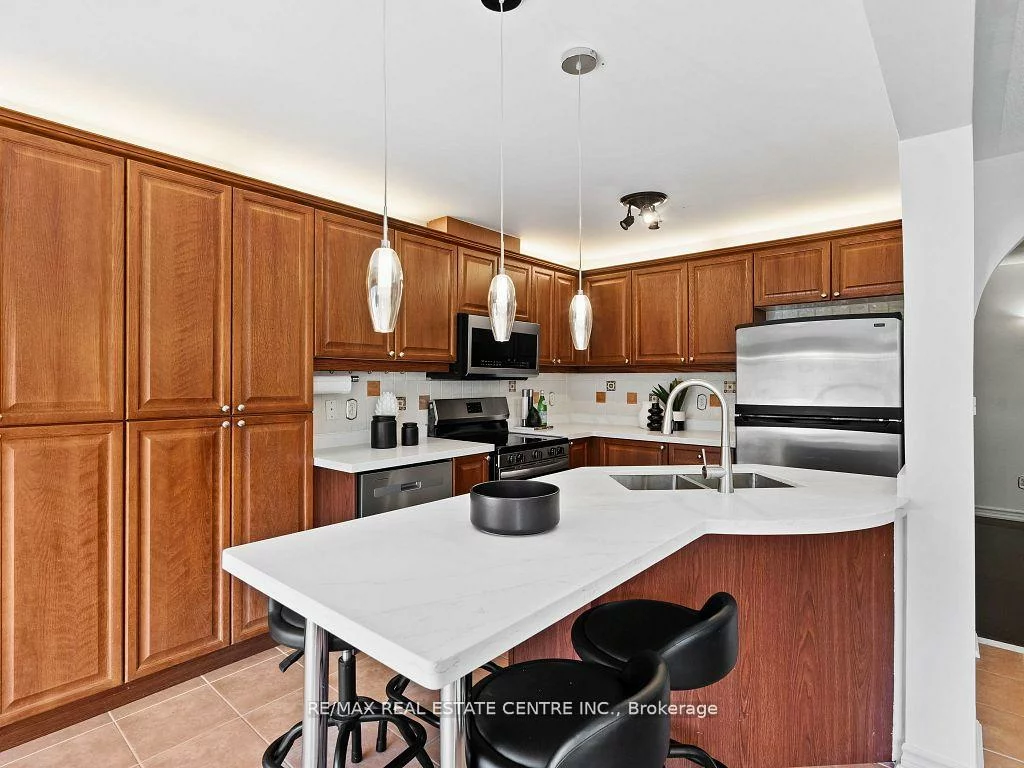 27, Martell, Bayview Northeast, Aurora