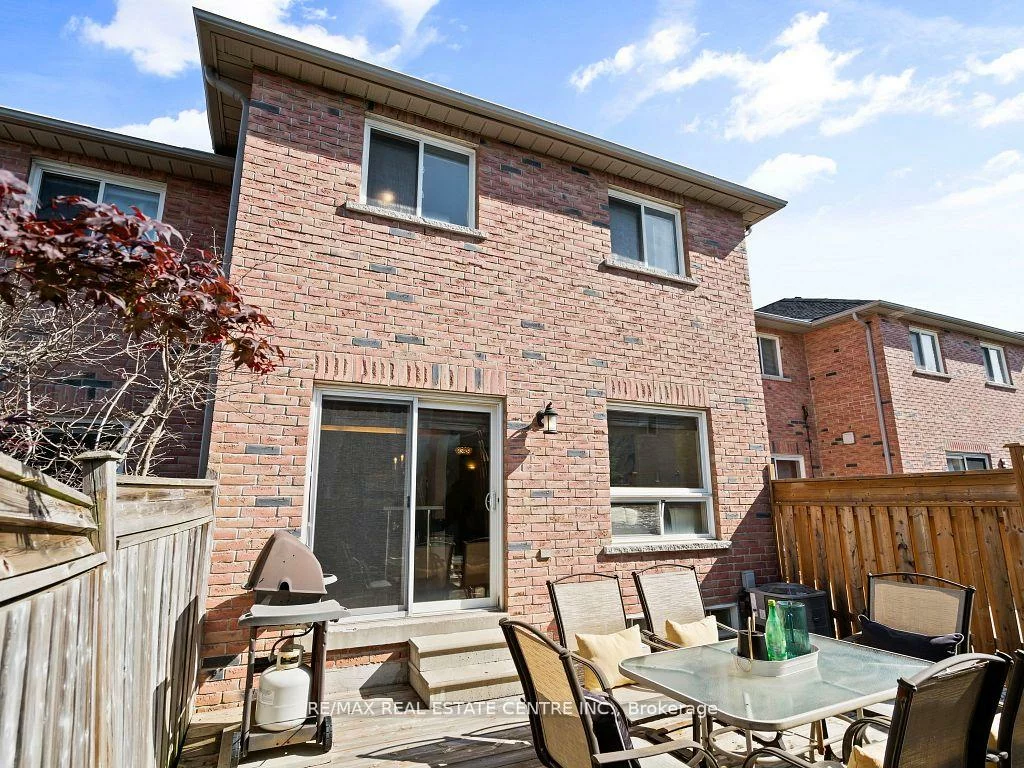 27, Martell, Bayview Northeast, Aurora