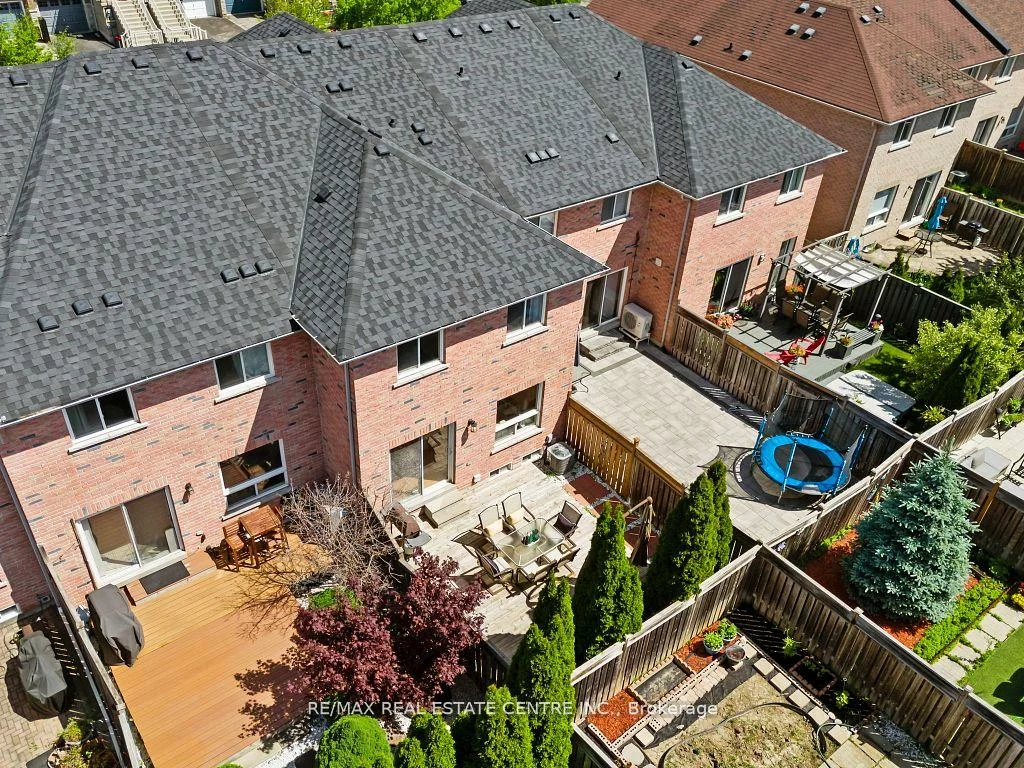 27, Martell, Bayview Northeast, Aurora
