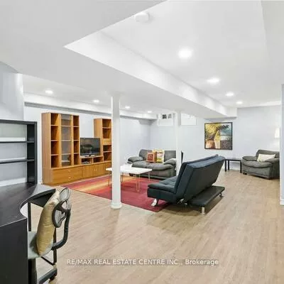 27, Martell, Bayview Northeast, Aurora