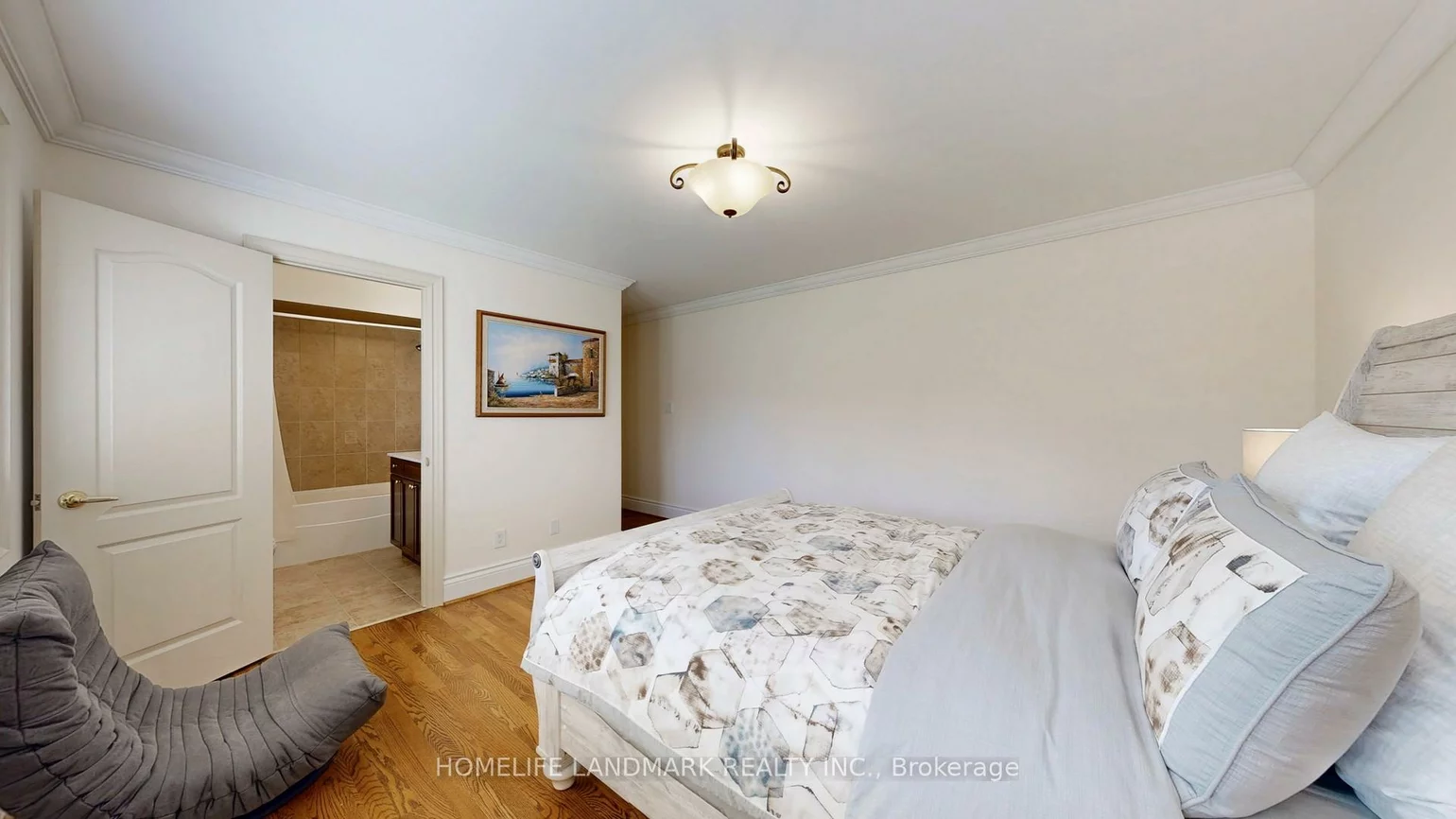 90, Offord, Bayview Southeast, Aurora