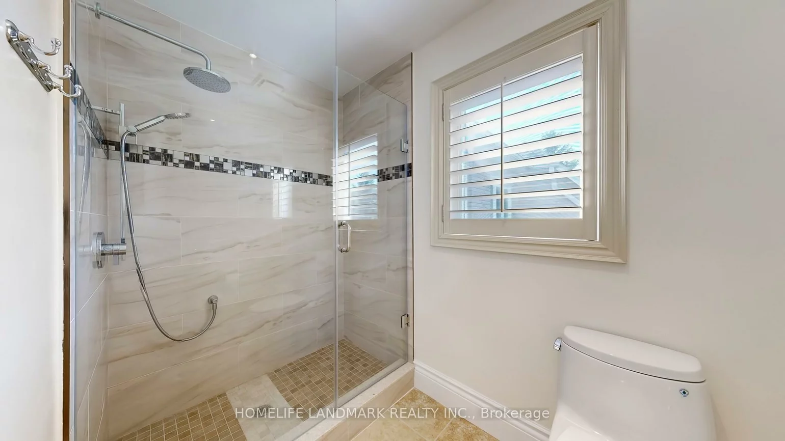 90, Offord, Bayview Southeast, Aurora
