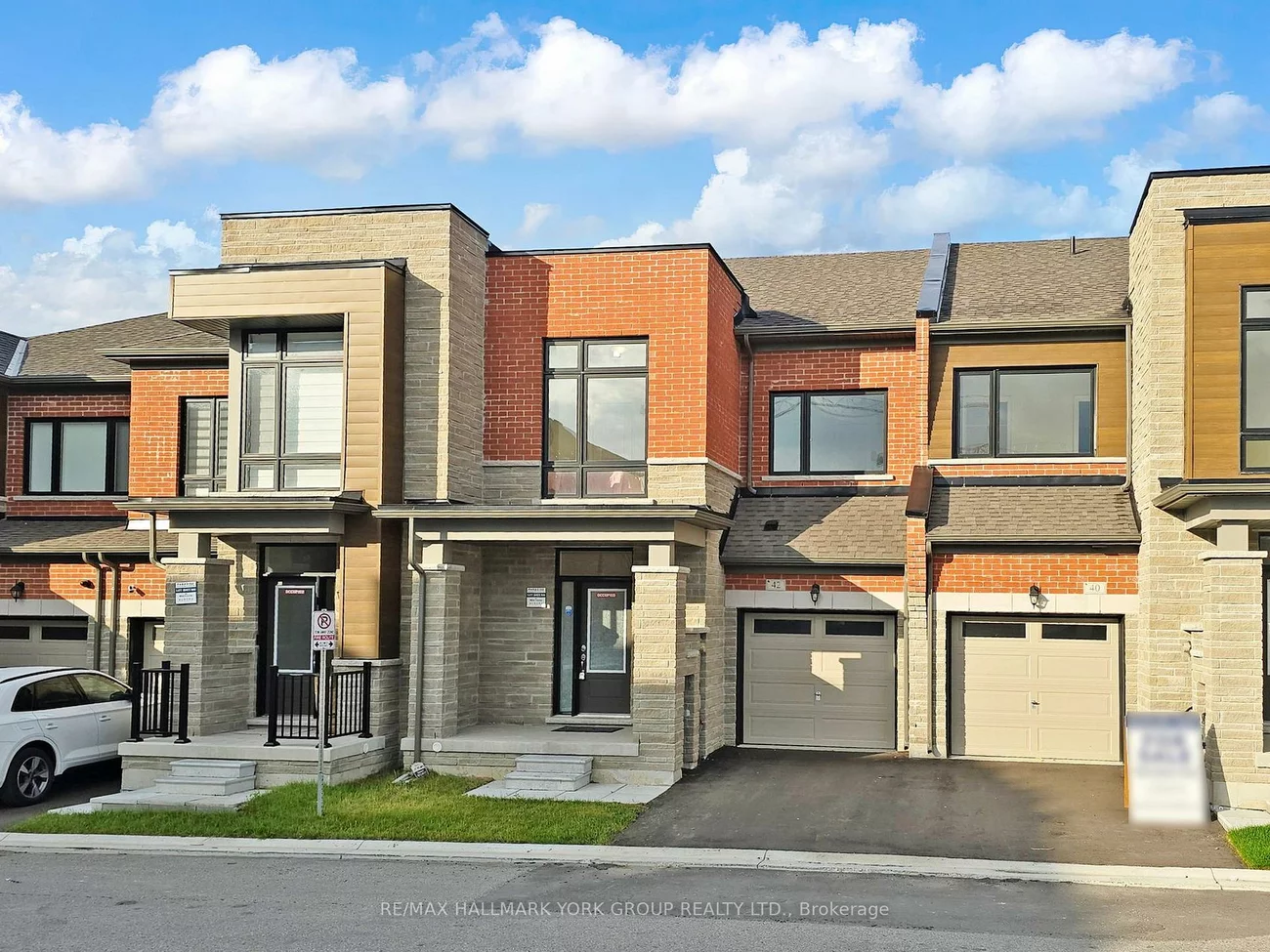 42, Blick, Bayview Northeast, Aurora