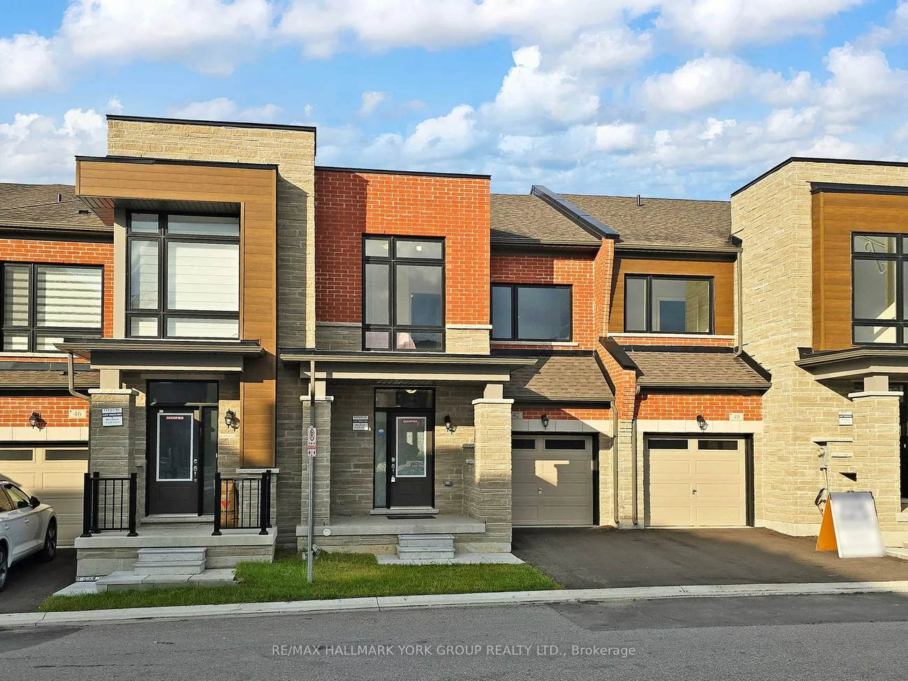 42, Blick, Bayview Northeast, Aurora