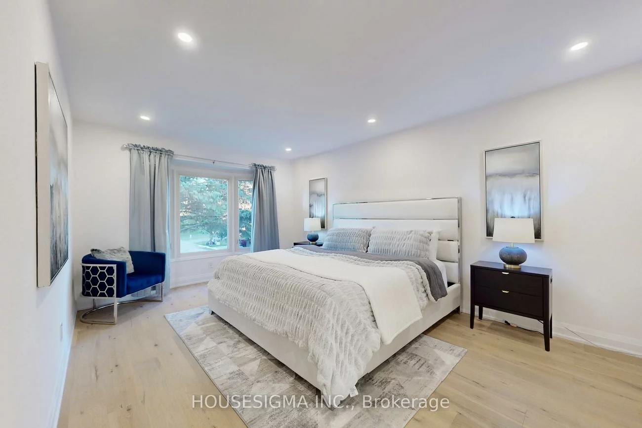 41, Underhill, Aurora Highlands, Aurora