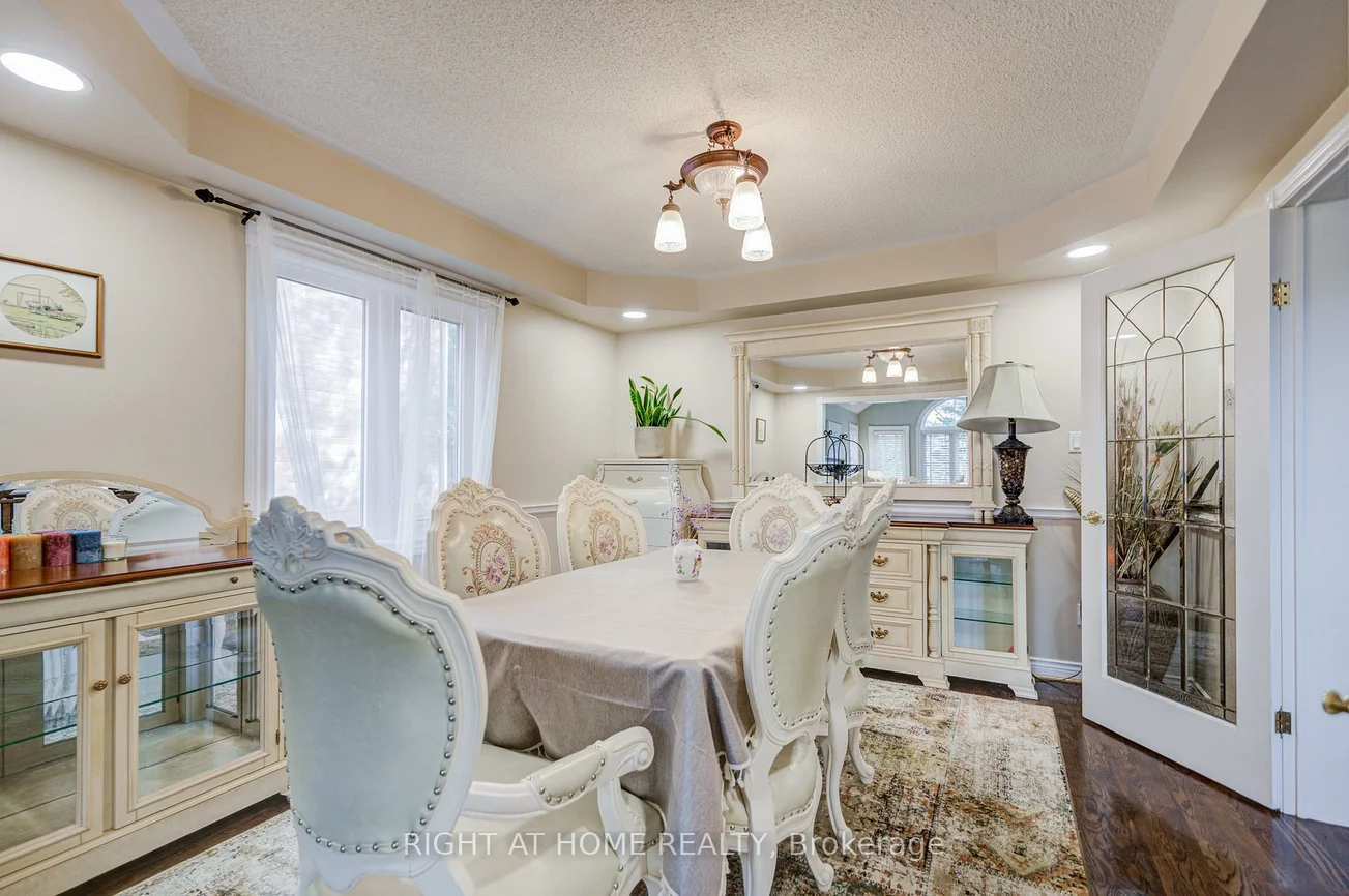 128, Carlyle, Aurora Highlands, Aurora