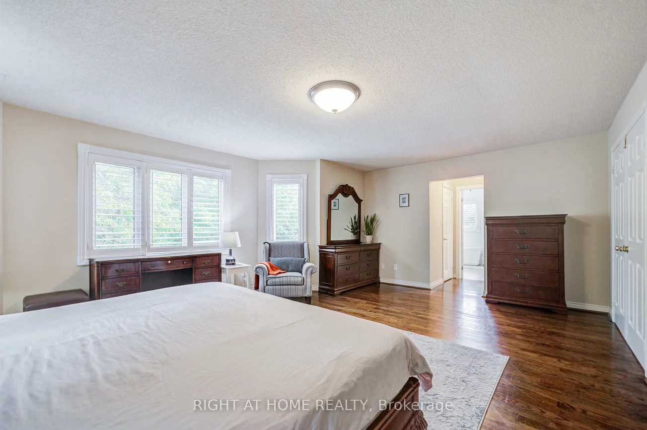 128, Carlyle, Aurora Highlands, Aurora