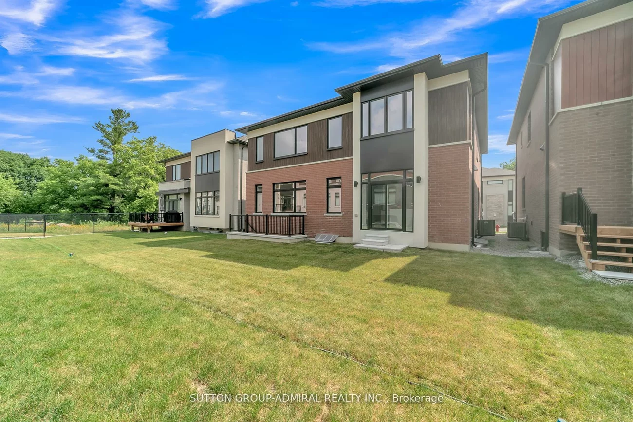 36, Royal Hill, Aurora Estates, Aurora